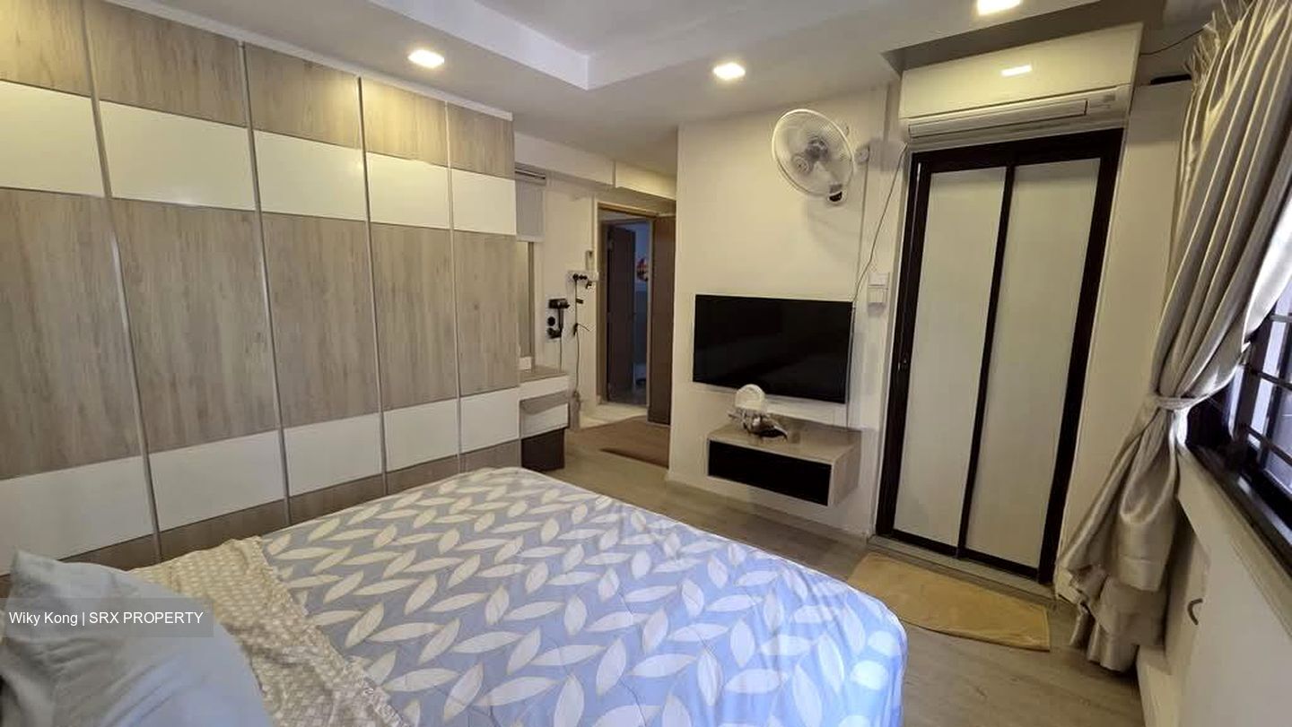 Blk 765 Jurong West Street 74 (Jurong West), HDB 5 Rooms #537759861